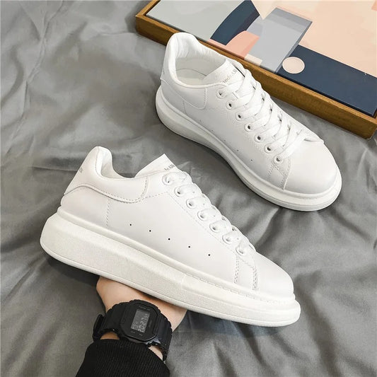 Men's Lightweight White Walking & Casual Shoes